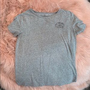 almost new super comfy vans tee shirt!